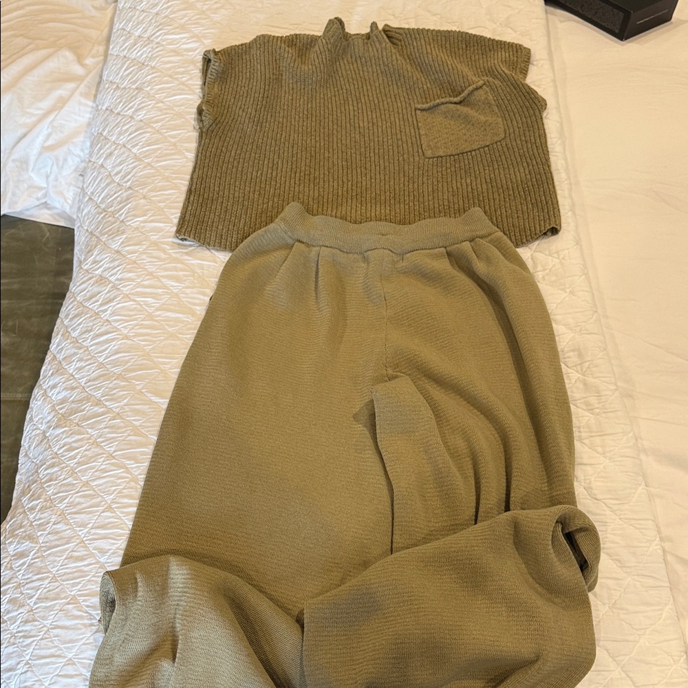 Free People Beach Freya Olive Green Sweater Set Size Small